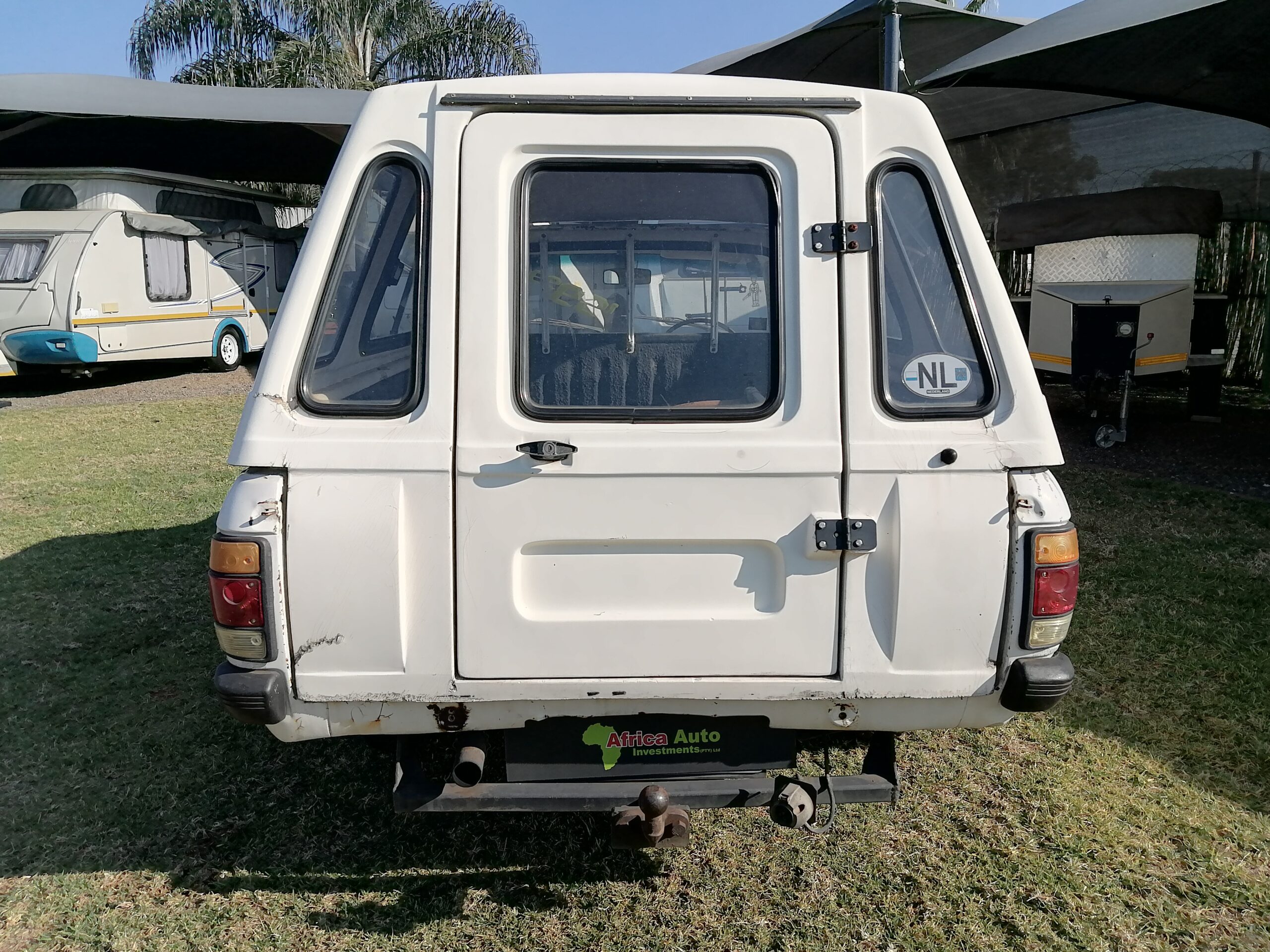 1982 Datsun 1400 - Image 7