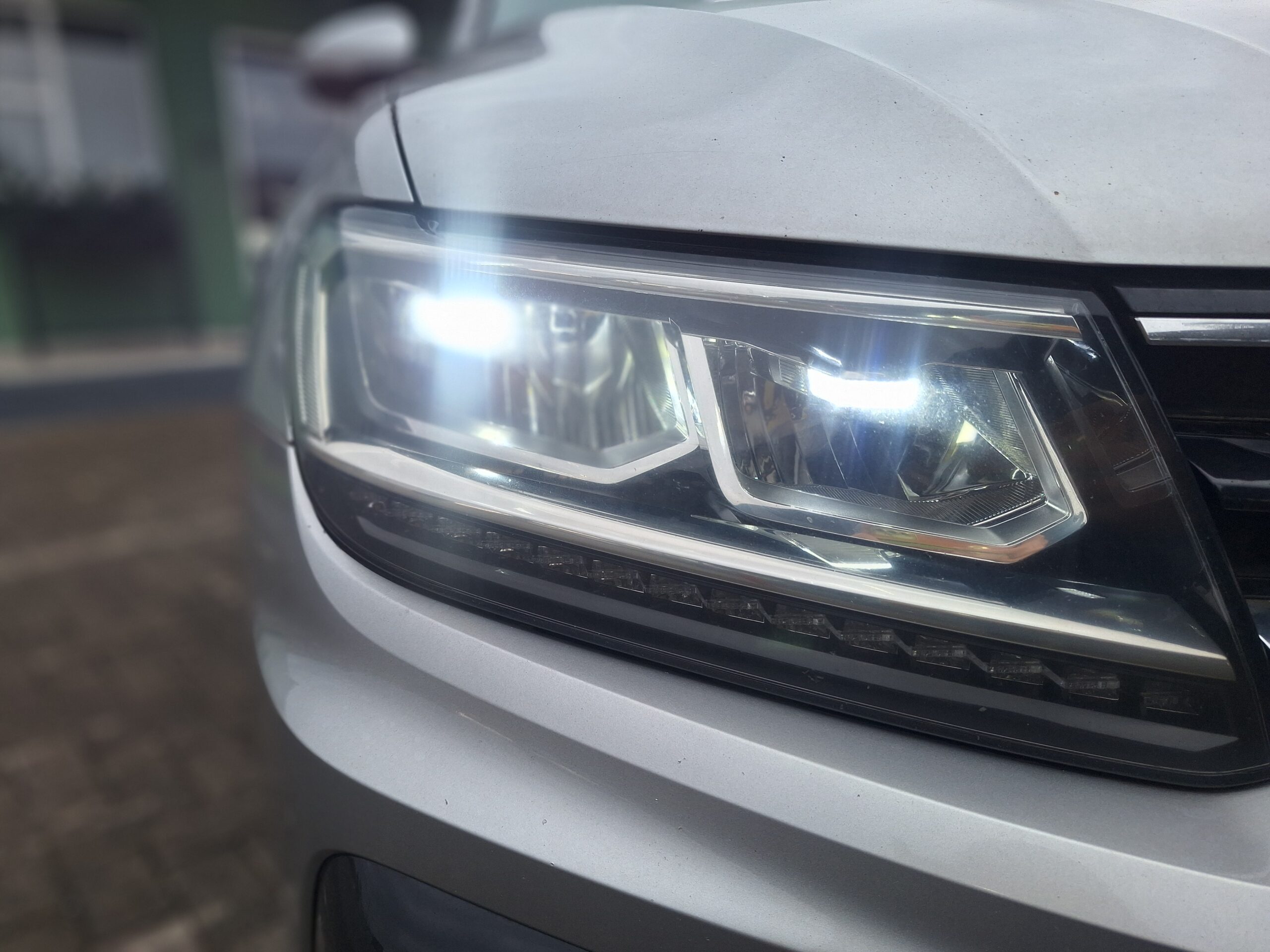 2020 Volkswagen Tiguan 2.0TDi Highline 4Motion R-Line DSG - Image 9