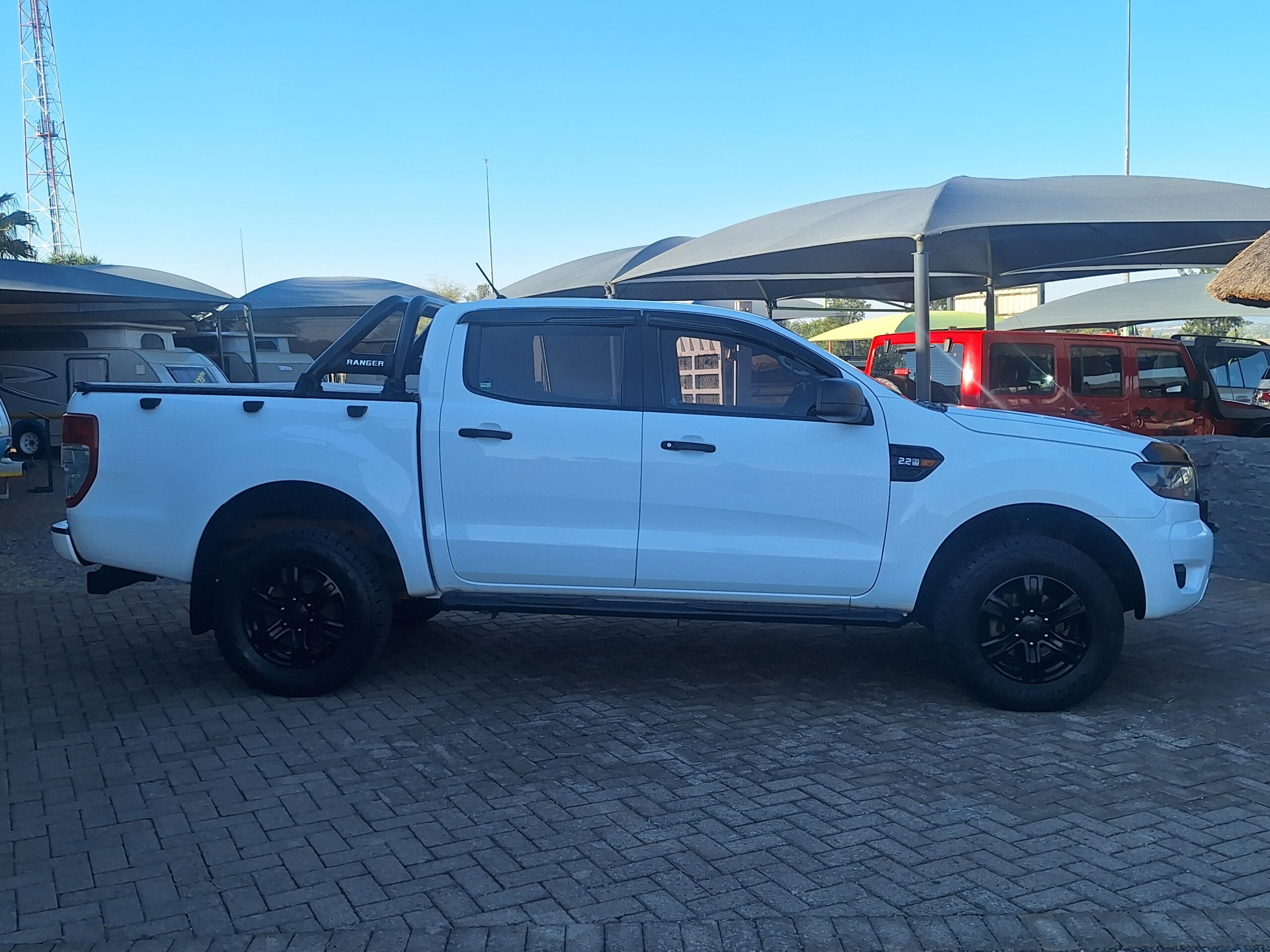 2020 Ford Ranger 2.2TDCi XL Double Cab Automatic - Image 8