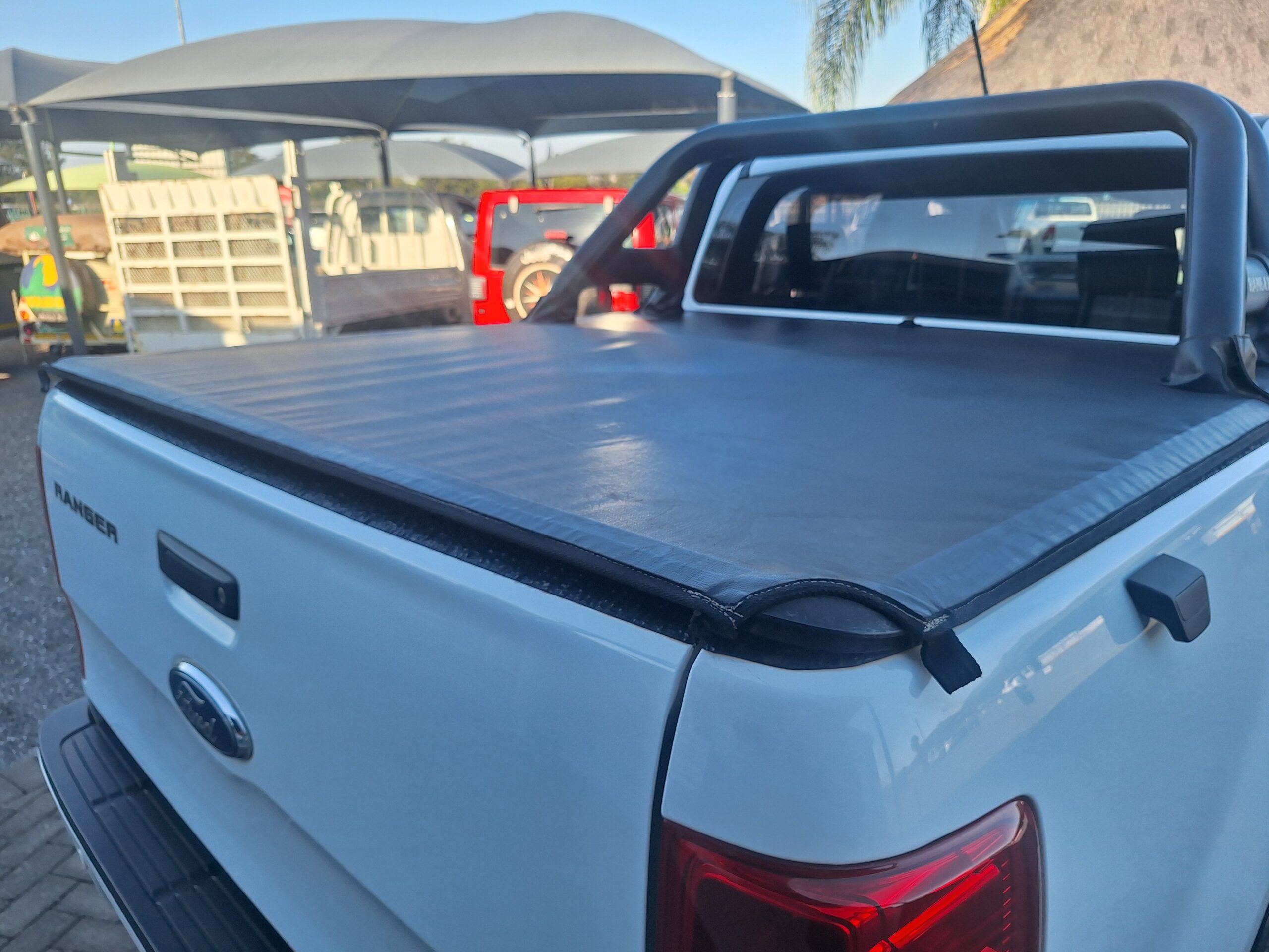2020 Ford Ranger 2.2TDCi XL Double Cab Automatic - Image 10