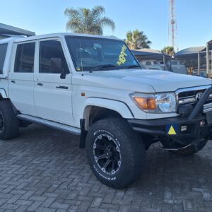 2013 Toyota Land Cruiser 79 4.0P Double Cab